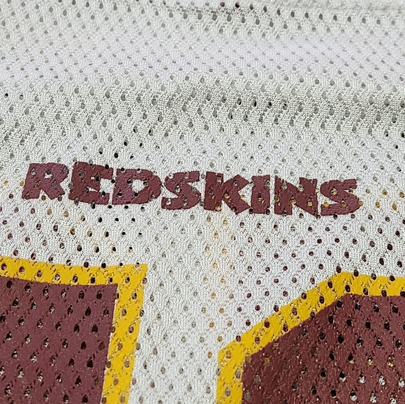 Washington Redskins LaVar Arrington jersey - Picture 2 of 8